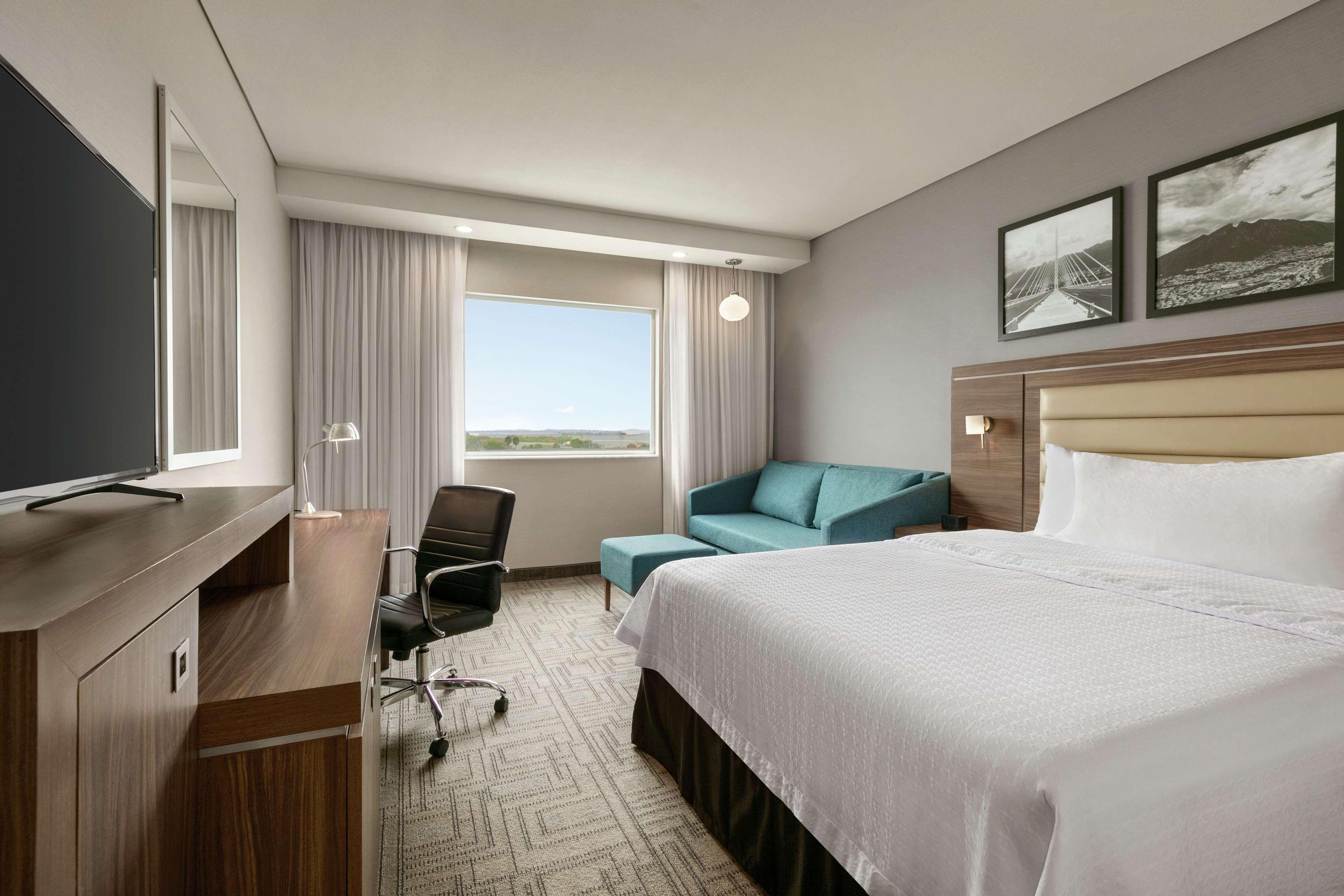 Hampton Inn By Hilton Monterrey Apodaca Buitenkant foto