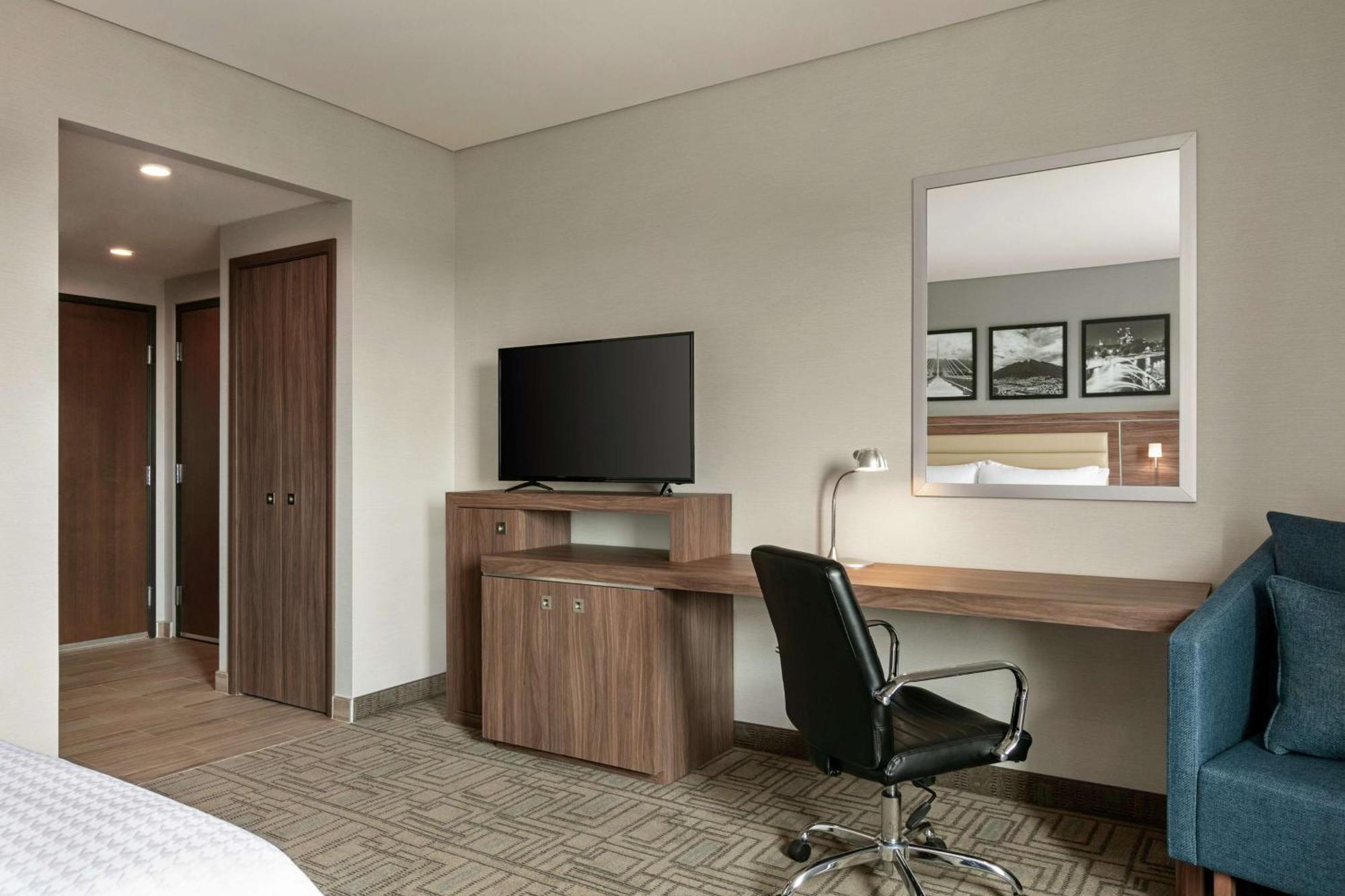 Hampton Inn By Hilton Monterrey Apodaca Buitenkant foto